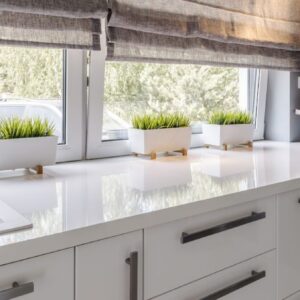 Closeup,Shot,Of,A,White,Countertop,In,A,Modern,Kitchen