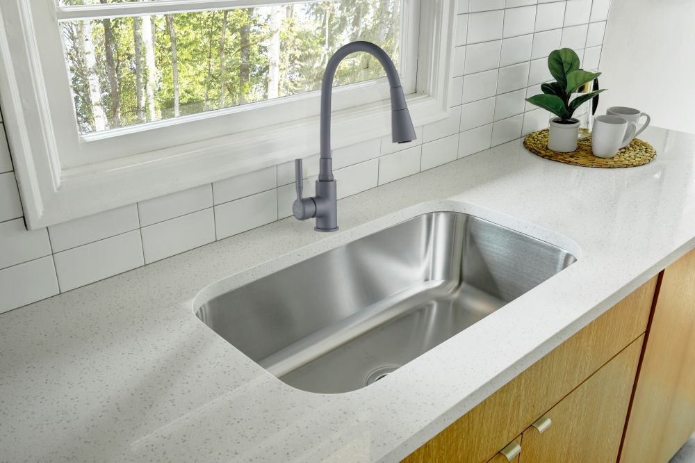 Modern,Kitchen,Interior,With,A,Window